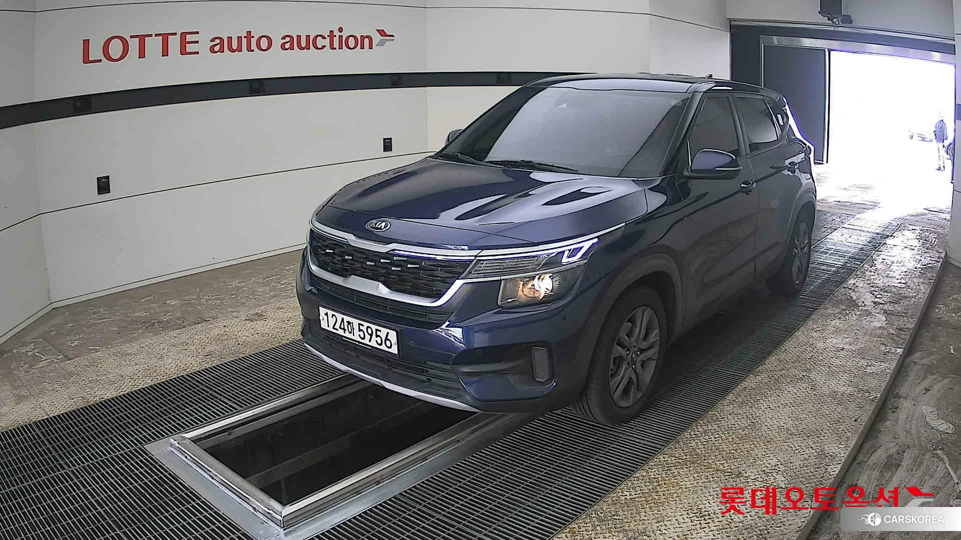 Kia Seltos 2022 Dark Ocean Blue из Кореи, фото 5