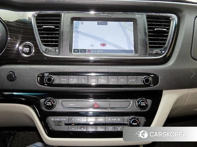 Kia The New Carnival 2019 Белый из Кореи, фото 5