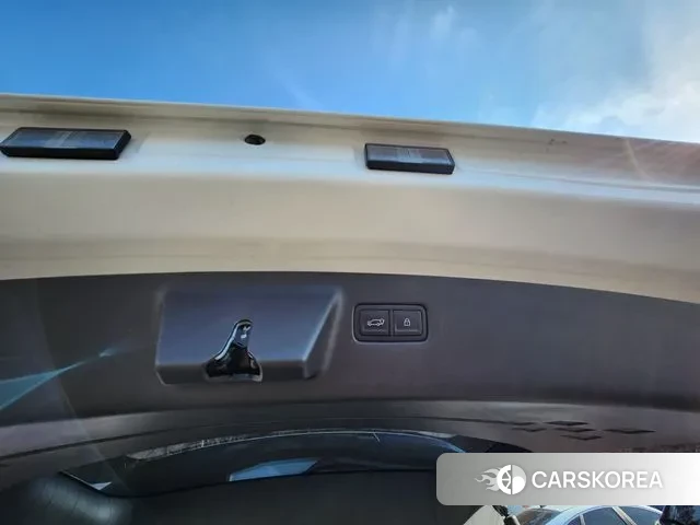 Hyundai Santa Fe (MX5) 2024 Белый из Кореи, фото 5