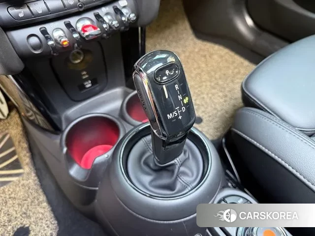 Mini Cooper S 2020 Красный из Кореи, фото 5