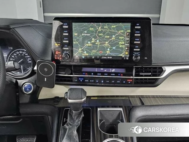 Toyota Sienna 4th Generation 2021 Черный из Кореи, фото 5