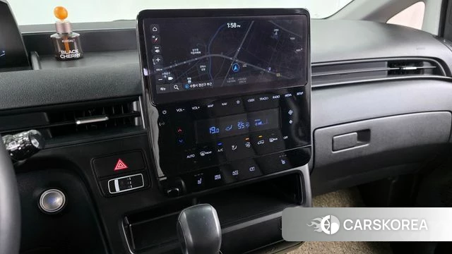 Hyundai Staria 2022 Белый из Кореи, фото 5