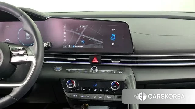 Hyundai The New Avante (CN7) 2023 Белый из Кореи, фото 5