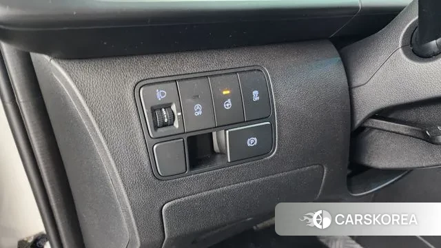 Hyundai Staria 2021 Белый из Кореи, фото 5