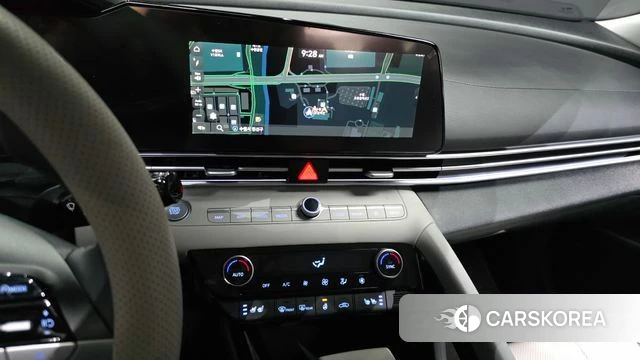 Hyundai Avante (CN7) 2021 Серебристо-серый из Кореи, фото 5