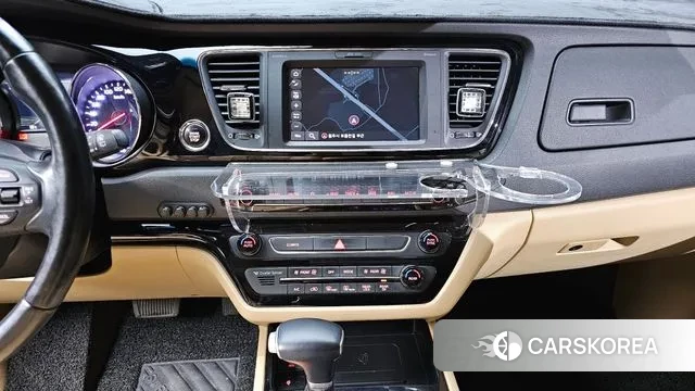 Kia The New Carnival 2019 Белый из Кореи, фото 5