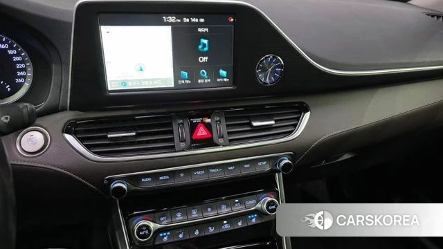 Hyundai Grandeur IG 2018 Белый из Кореи, фото 5