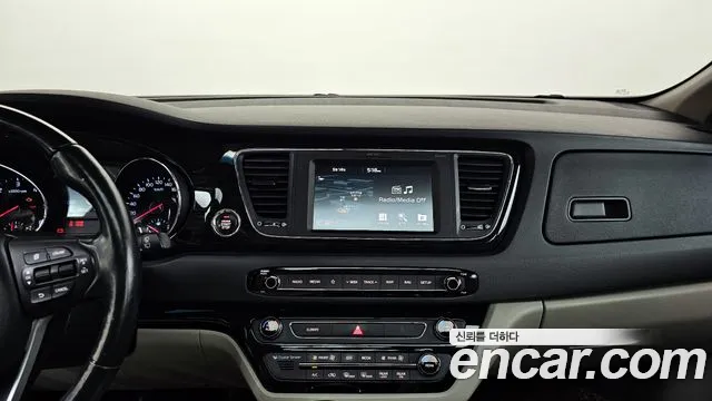 Kia The New Carnival 2018 Белый из Кореи, фото 5