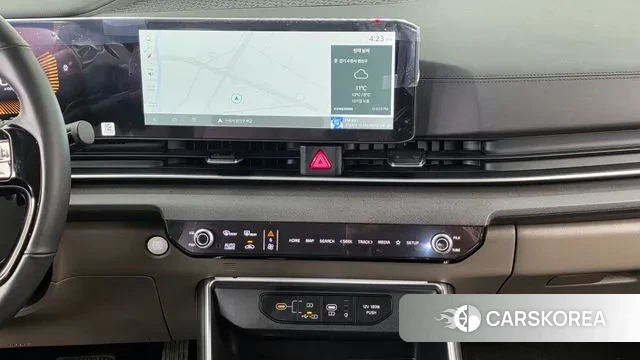 Kia The New Carnival 4th Generation 2025 Белый из Кореи, фото 5