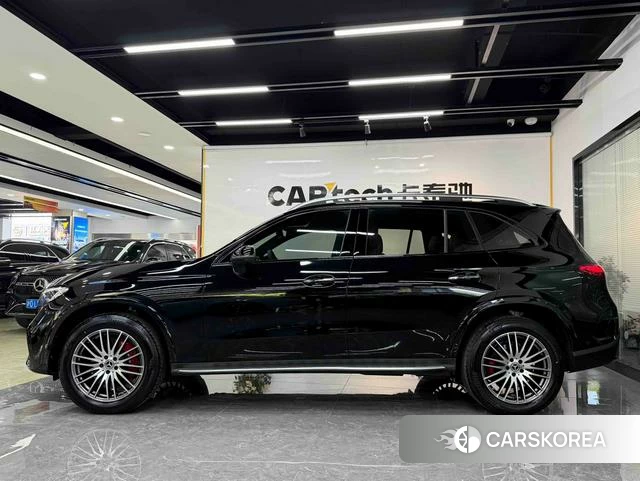 Mercedes-Benz GLC 2024 Черный из Китая, фото 5