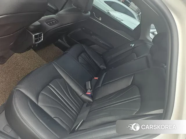 Kia The New K5 3rd generation 2024 Белый из Кореи, фото 5