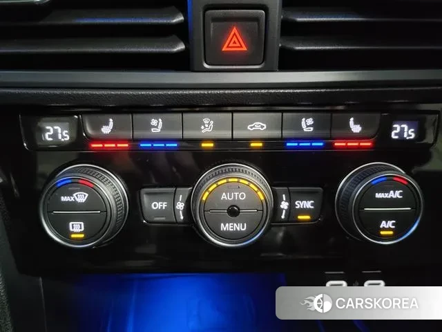 Volkswagen 7th Generation of Jetta 2023 Белый из Кореи, фото 5