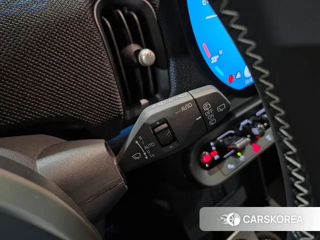 Mini Cooper C 4th generation 2024 Темно-зеленый из Кореи, фото 5