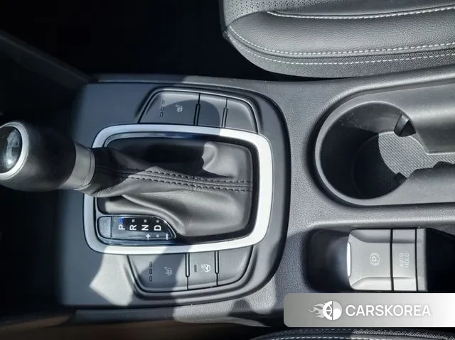 Hyundai Kona Hybrid 2020 Белый из Кореи, фото 5