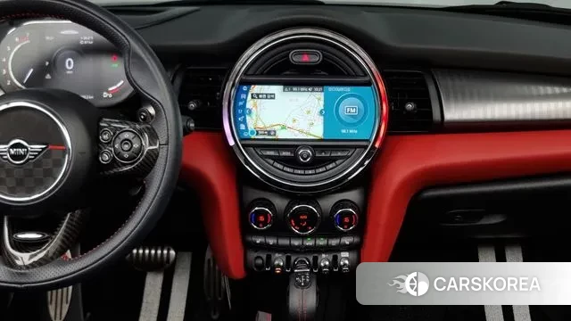 Mini Cooper S Convertible 2019 Серебряный из Кореи, фото 5