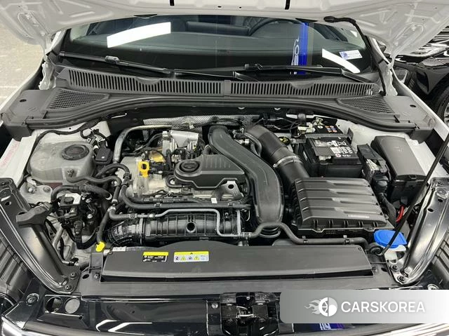Volkswagen Sagitar 2024 Белый из Китая, фото 5