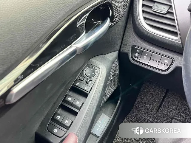 Kia Seltos 2021 Белый из Кореи, фото 5