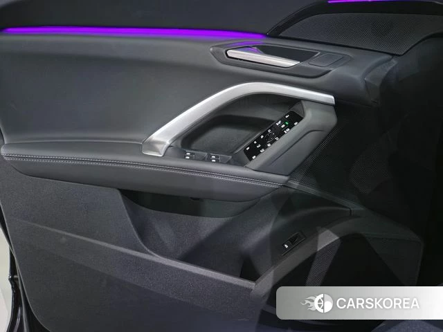 Audi Q5 (80A) 2025 Черный из Кореи, фото 5
