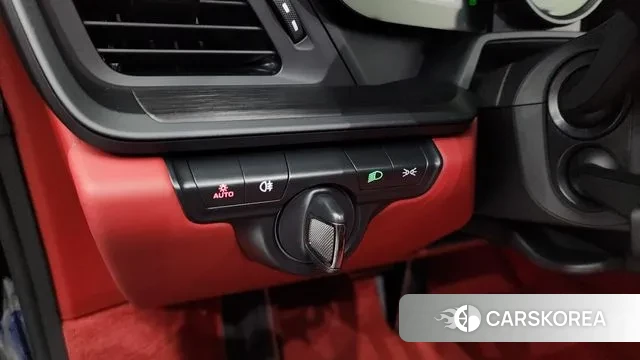 Porsche 911(992) 2023 Черный из Кореи, фото 5