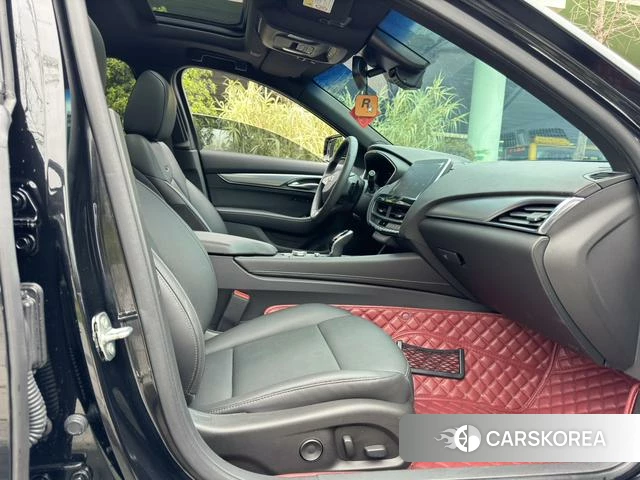 Cadillac CT5 2023 Черный из Китая, фото 5