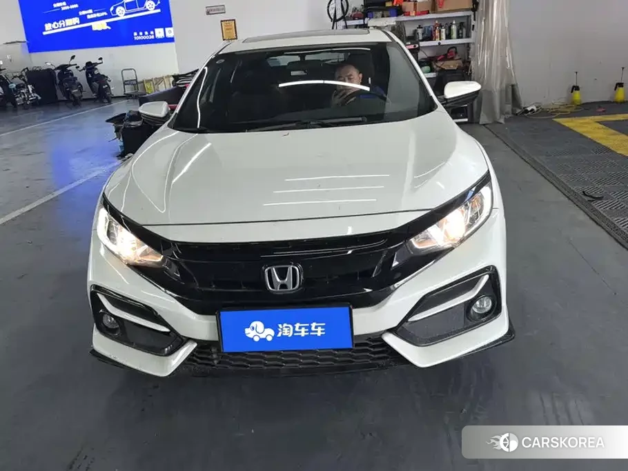 Honda Civic 2022 Белый из Китая, фото 5