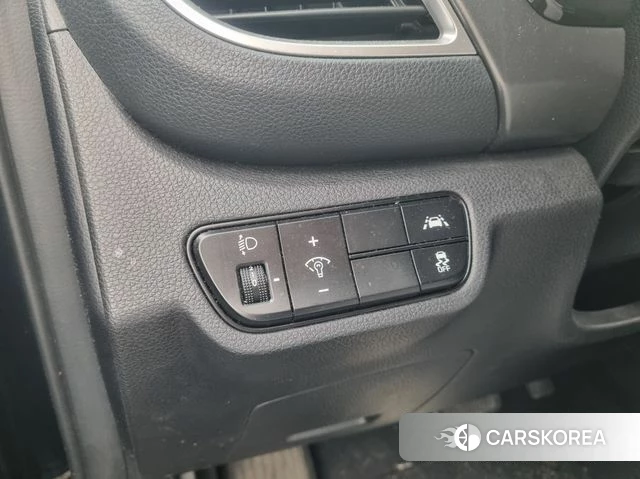 Kia Seltos 2022 Серый из Кореи, фото 5