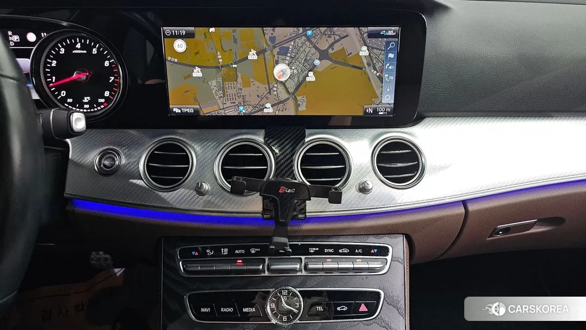 Mercedes-Benz E-Class W213 2019 Черный из Кореи, фото 5