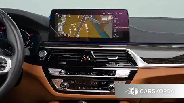 BMW 5 Series (G30) 2021 Черный из Кореи, фото 5