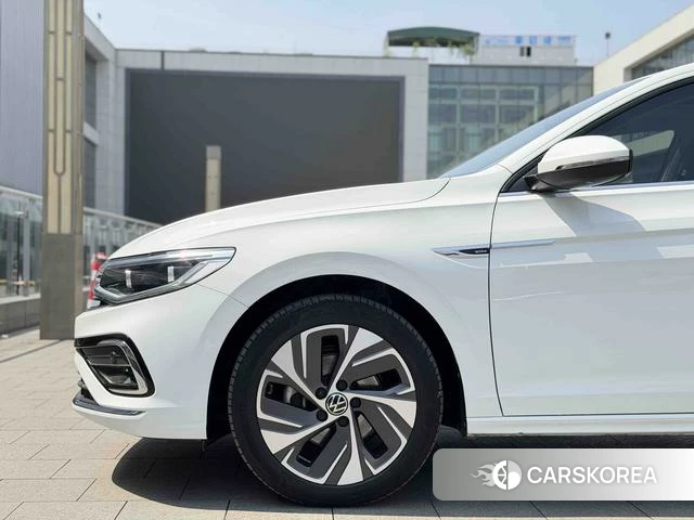 Volkswagen Bora 2022 Белый из Китая, фото 5