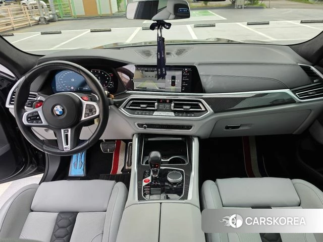BMW X6M (G06) 2023 Черный из Кореи, фото 5