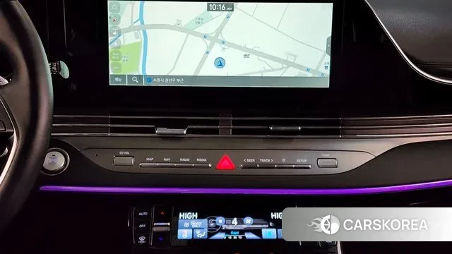 Hyundai The New Grandeur IG Hybrid 2022 Белый из Кореи, фото 5