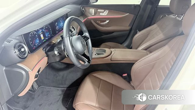 Mercedes-Benz E-Class W213 2021 Белый из Кореи, фото 5