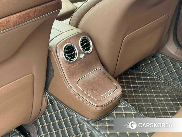 Mercedes-Benz E-class id 3908621 из Китая 5