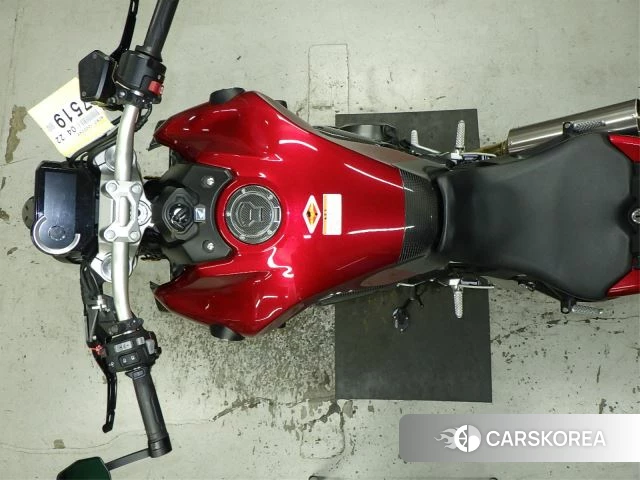 Проданный Honda CB1000R id 3949803 из Японии, фото 3