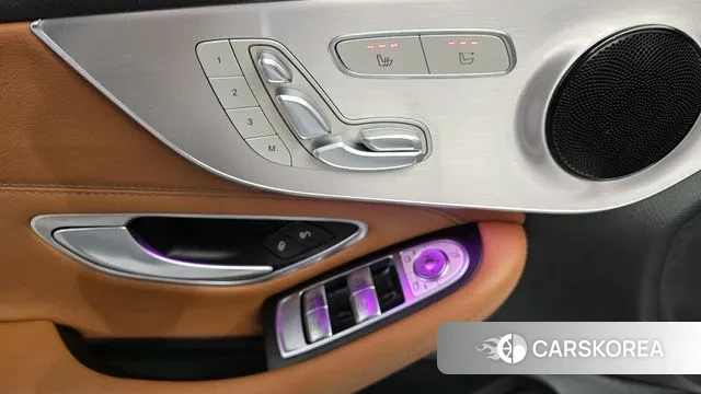 Mercedes-Benz C-Class W205 2021 Белый из Кореи, фото 5