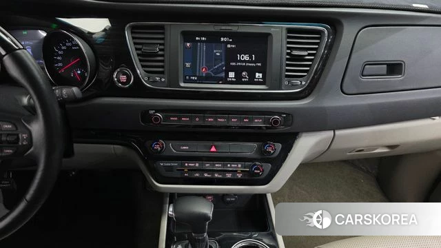 Kia The New Carnival 2018 Черный из Кореи, фото 5