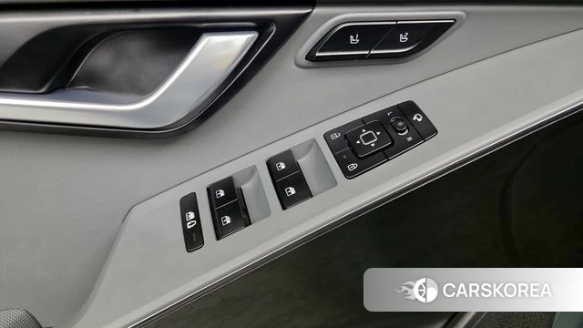 Kia Di Ol Nu Niro 2022 Темно-зеленый из Кореи, фото 5