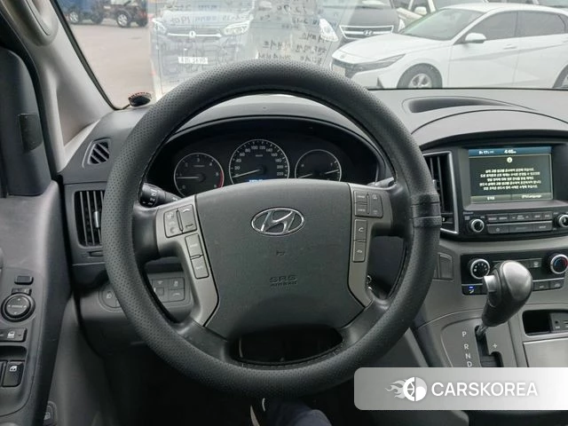 Hyundai The New Grand Starex 2018 Черный из Кореи, фото 5