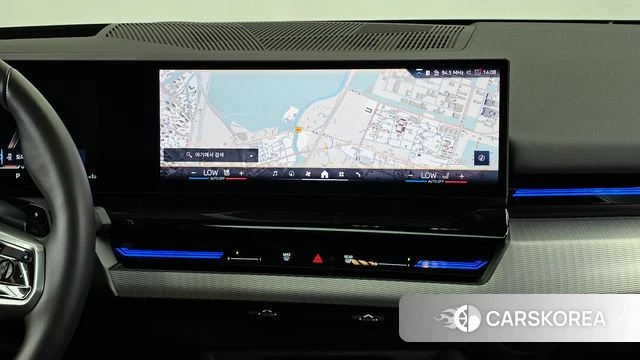 BMW 5 Series (G60) 2024 Черный из Кореи, фото 5