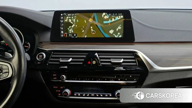 BMW 5 Series (G30) 2018 Серый из Кореи, фото 5