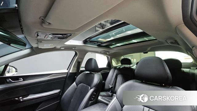 Kia The New K5 Hybrid 3rd generation 2024 Серебристо-серый из Кореи, фото 5