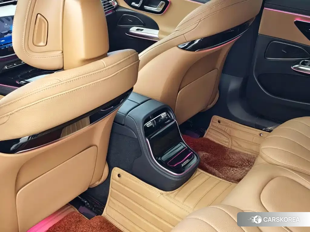 Mercedes-Benz E-Class 2024 Черный из Китая, фото 5