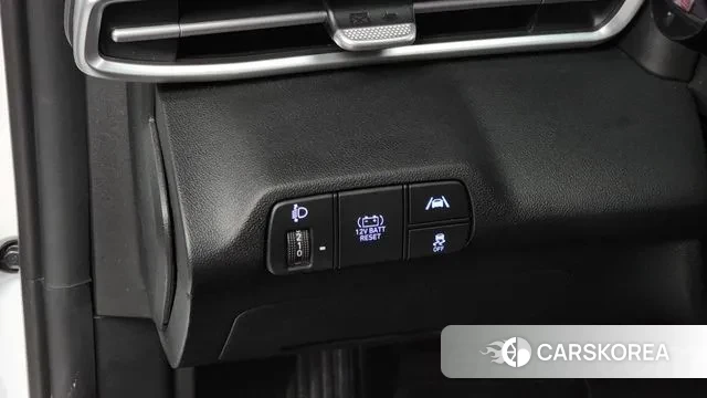 Hyundai Avante Hybrid (CN7) 2022 Белый из Кореи, фото 5