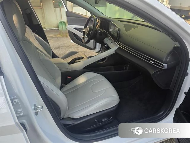 Hyundai Avante (CN7) 2022 Белый из Кореи, фото 5