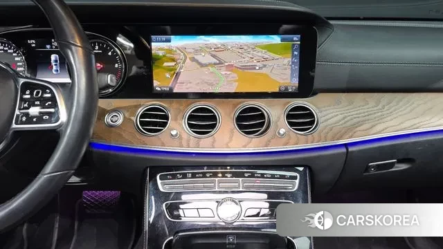 Mercedes-Benz E-Class W213 2019 Синий из Кореи, фото 5