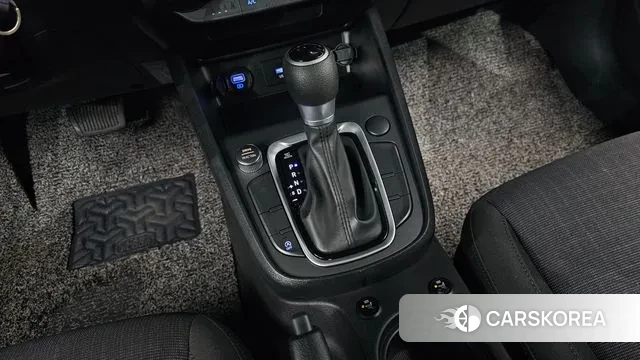 Hyundai The New Kona 2021 Серебристо-серый из Кореи, фото 5