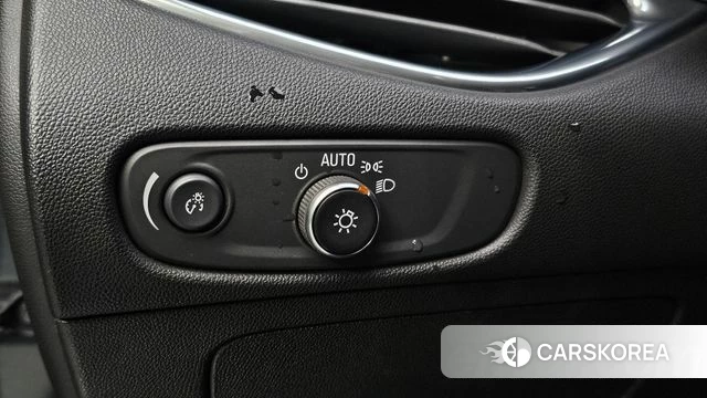 Chevrolet (GM Daewoo) All New Malibu 2018 Серый из Кореи, фото 5