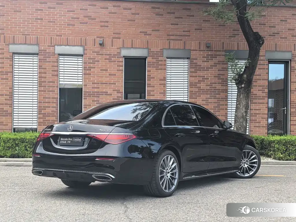 Mercedes-Benz S-Class 2025 Черный из Китая, фото 5