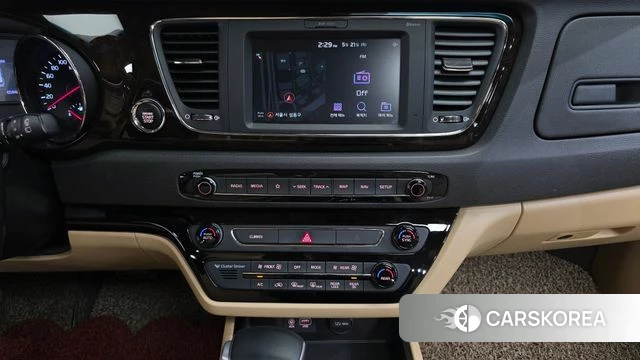 Kia The New Carnival 2019 Белый из Кореи, фото 5