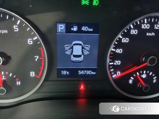 Kia Stonic 2019 Белый из Кореи, фото 5